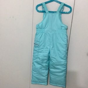 Toddler girl Bib snow pants. Size 4T.